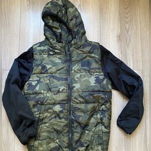 Under Armour Green and Black Camouflage Jacket